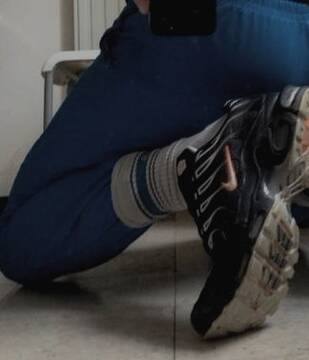 Public Photo of sneaker_zarri