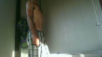 Public Photo of Tomzz