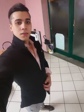 Public Photo of dakii